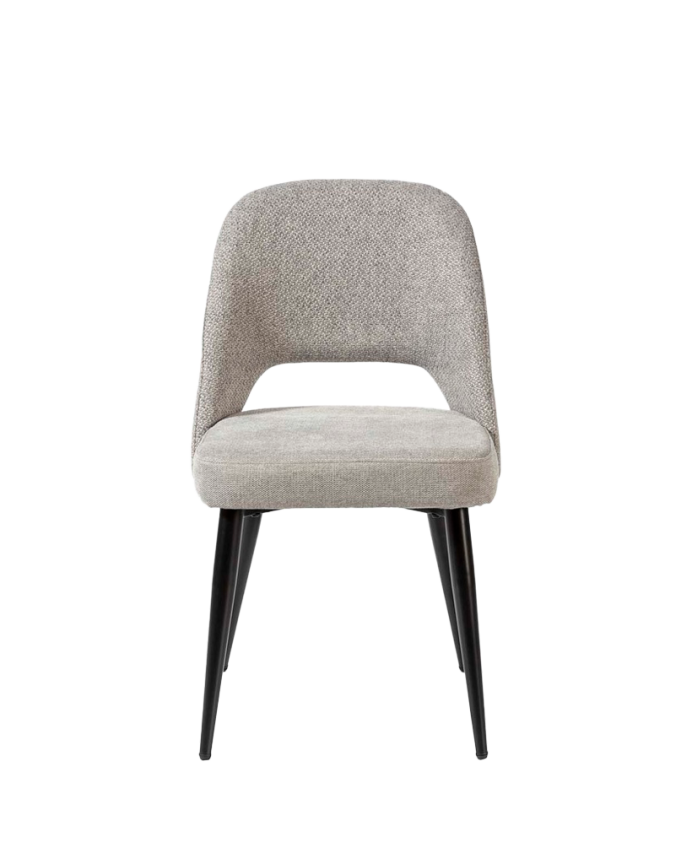 Silla de tela color gris con patas de metal negro de 84cm