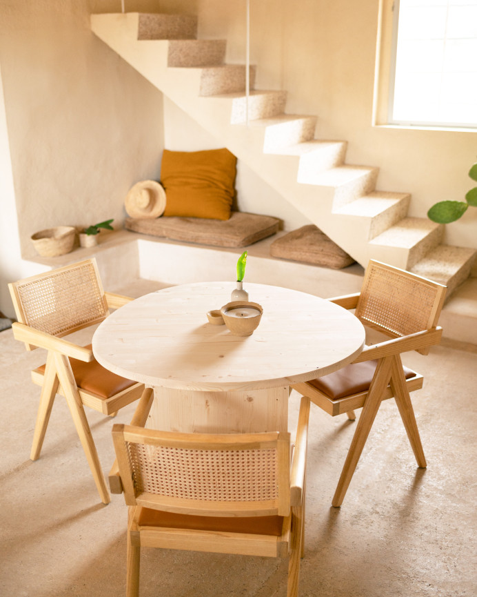 Mesa de comedor de madera maciza en tono natural de 100cm