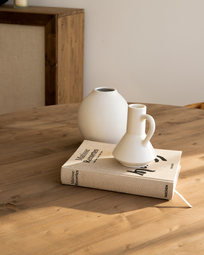 Mesa de comedor redonda de madera maciza en tono roble oscuro de Ø110