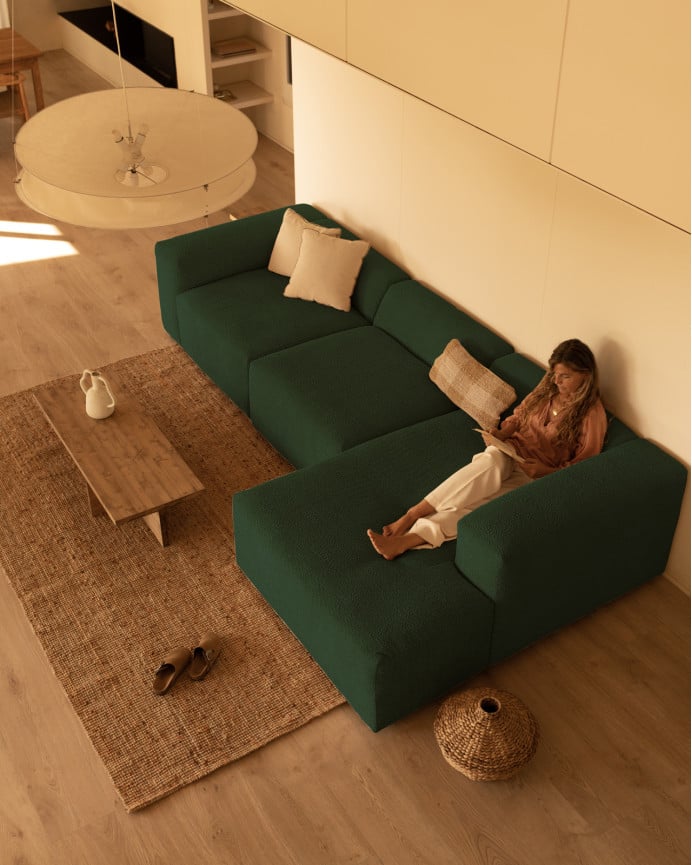 Sofá de 3 módulos con chaise longue de bouclé color verde 330x172cm