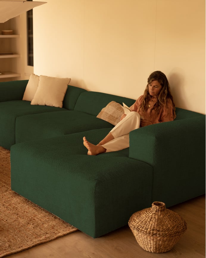 Sofá de 3 módulos con chaise longue de bouclé color verde 330x172cm