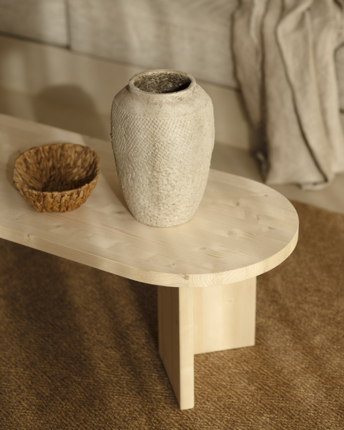 Mesa de centro de madera maciza en tono natural de 120cm