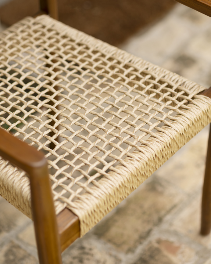 Pack de 4 sillas de madera de teca y asiento trenzado de 81cm