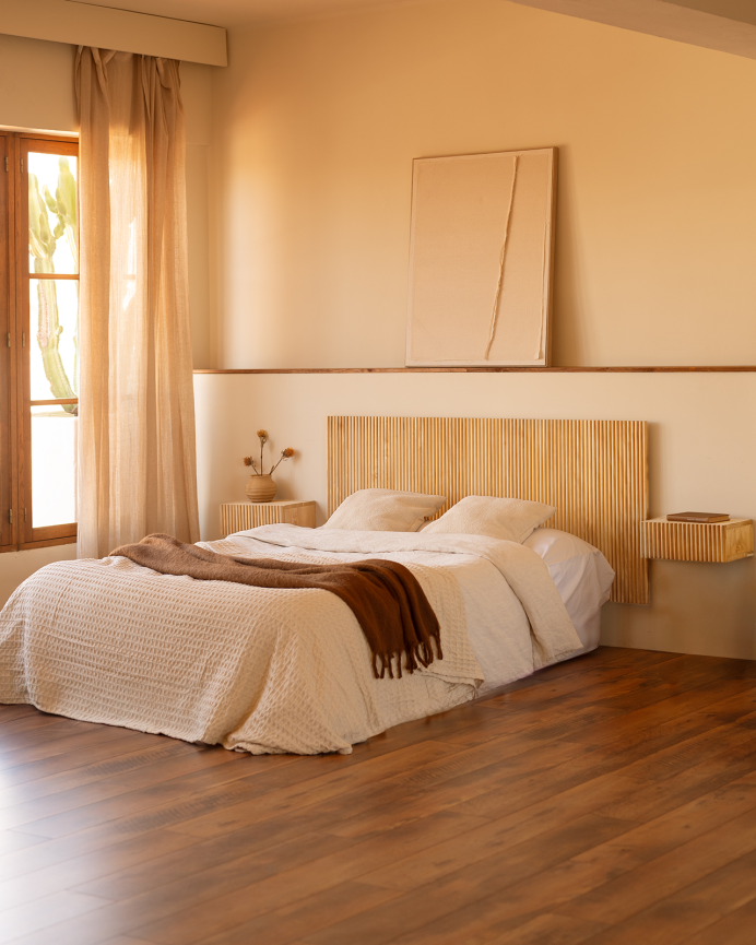 Cabecero de madera maciza en tono natural de varias medidas