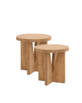 Pack de 2 mesitas de noche de madera maciza en tono roble medio 40x40cm