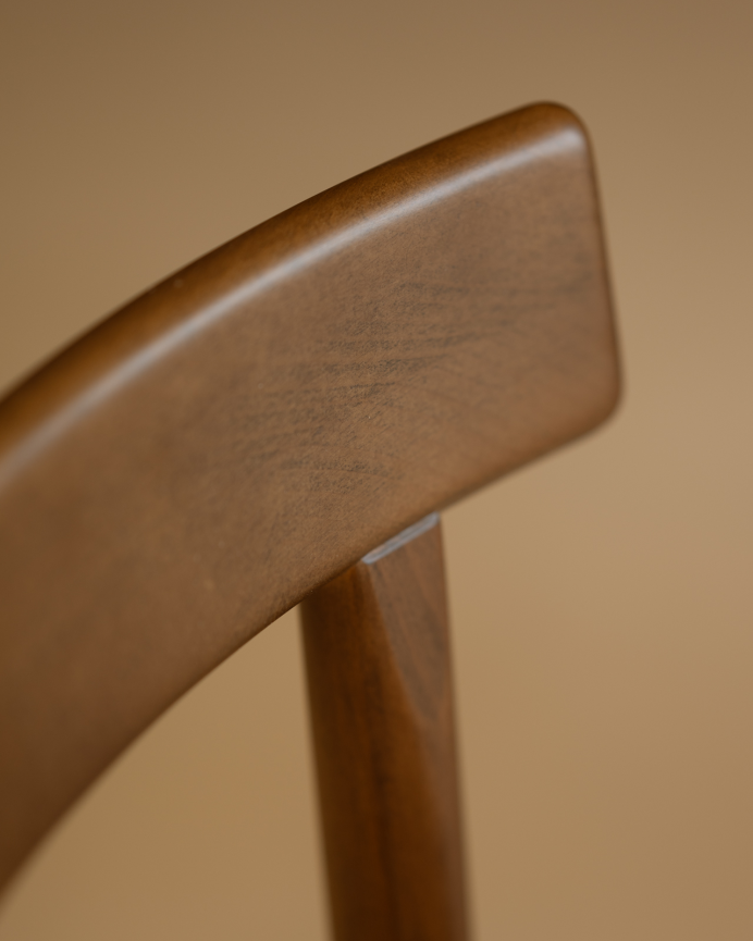 Silla de madera de haya con asiento tapizado color verde de 75x38cm