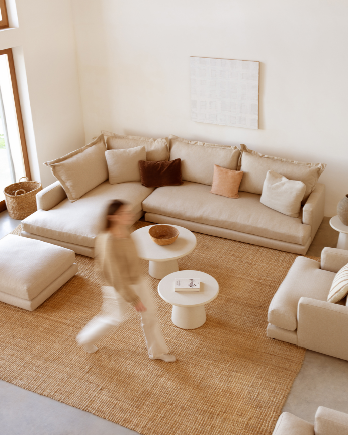 Sofá con chaise longue izquierdo tono beige de varias medidas