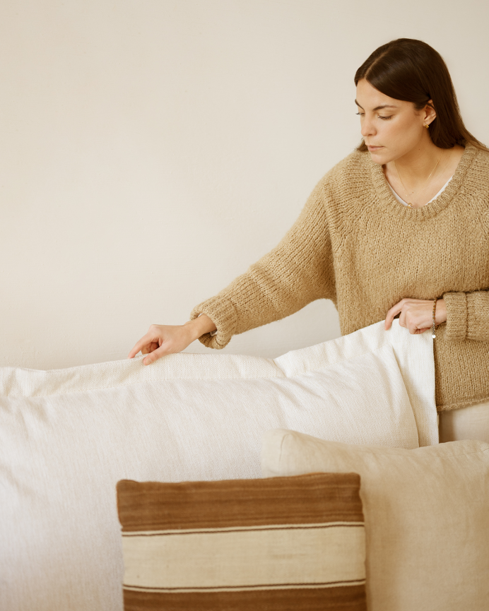 Sofá con chaise longue izquierdo tono blanco roto de varias medidas