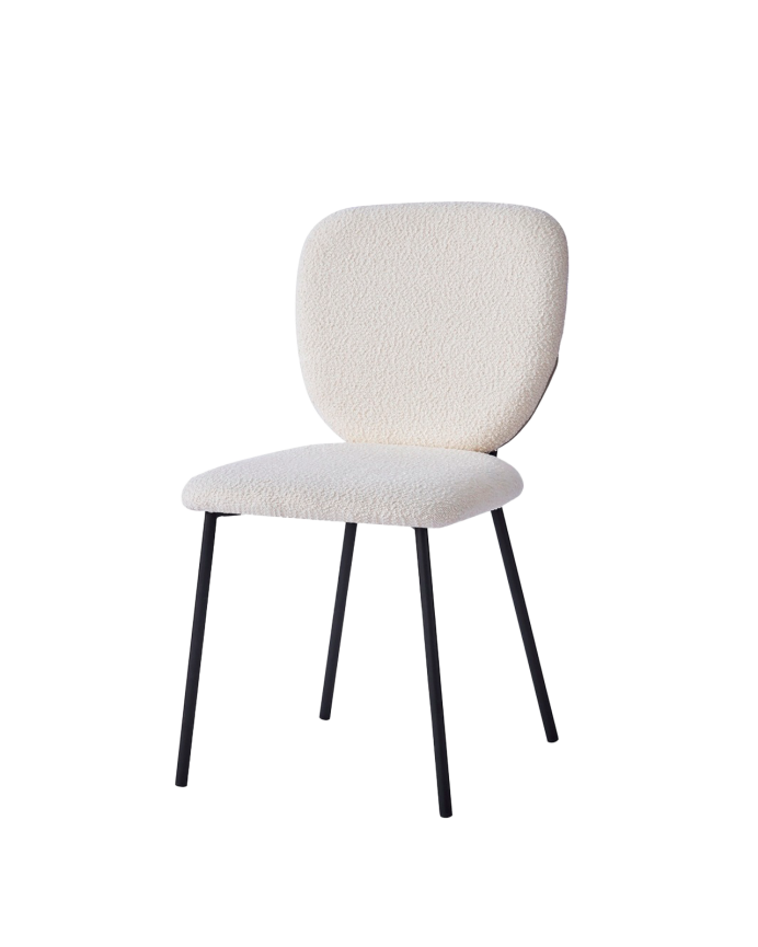 Silla de tela en tono blanco de 85x46cm