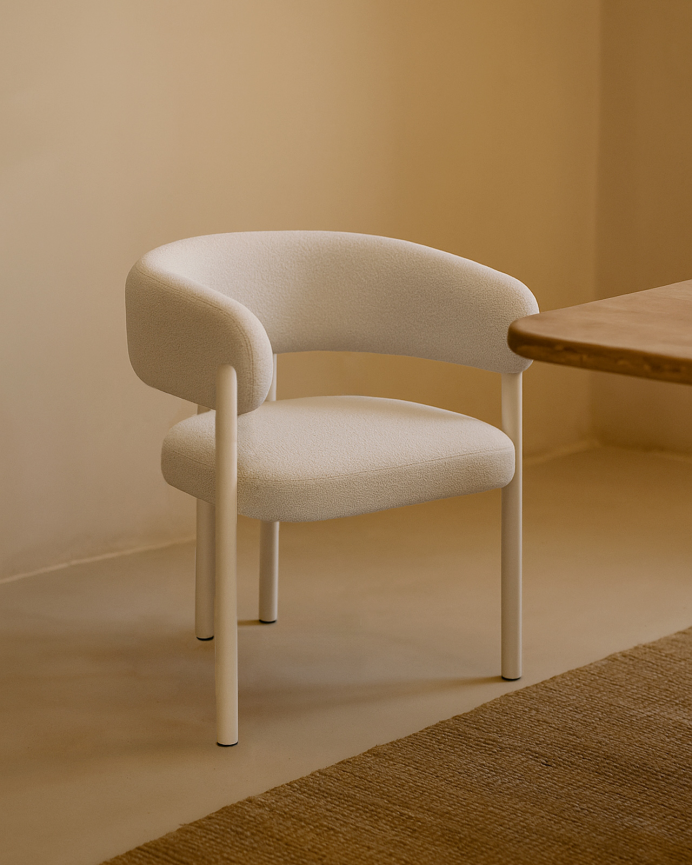 Silla de tela en tono gris de 75x58cm