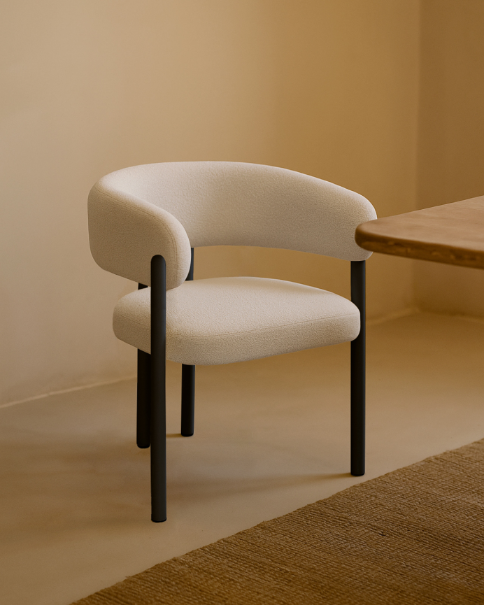 Silla de tela en tono gris de 75x58cm