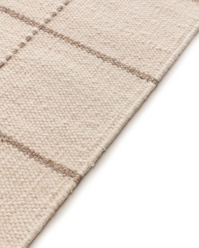 Alfombra rectangular de algodón y lana crema en varias medidas