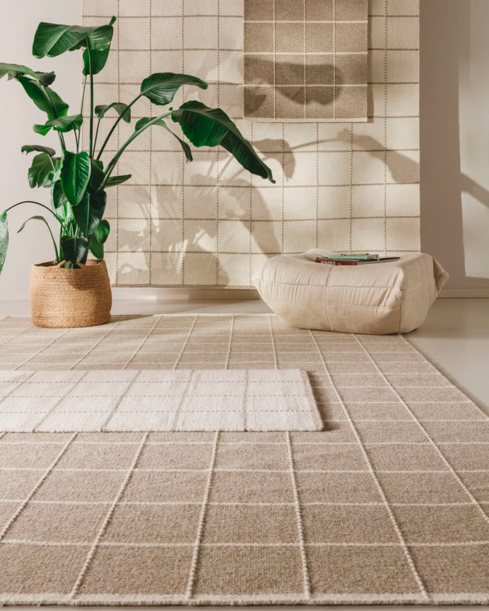 Alfombra rectangular de algodón y lana crema en varias medidas