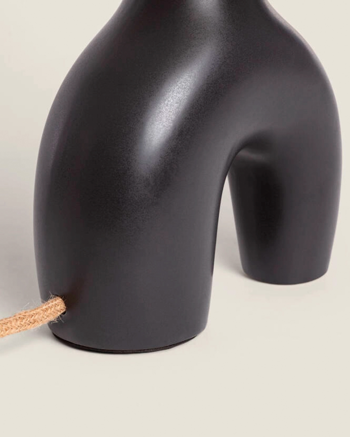 Lámpara de mesa de céramica y lino color negro de 47cm