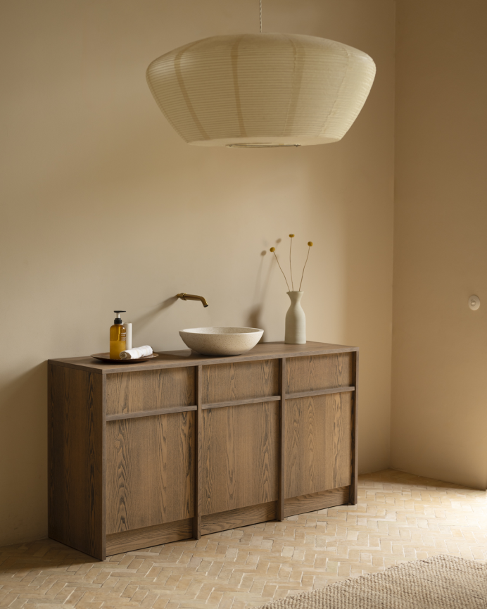 Mueble de baño de chapa de fresno natural en tono avellana