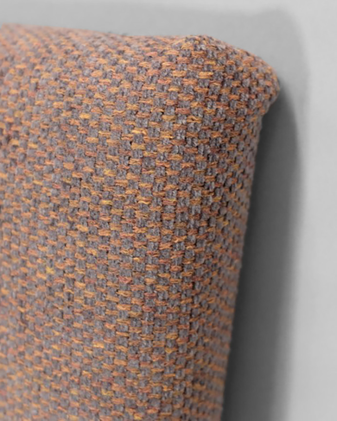 Tête de lit rembourrée en polyester avec boutons couleur orange de différentes tailles