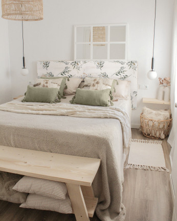 Tête de lit en bois massif avec motif décapage Lavande de différentes tailles