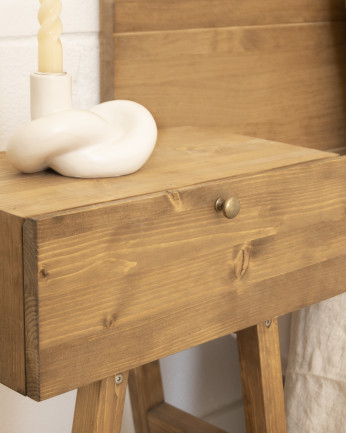 Table basse en bois massif avec un tiroir en chêne foncé 57,5x40cm