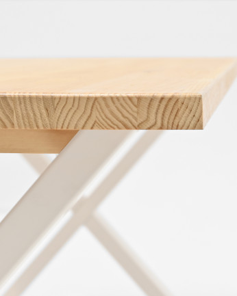 Table en bois massif ton naturel et blanc de différentes tailles
