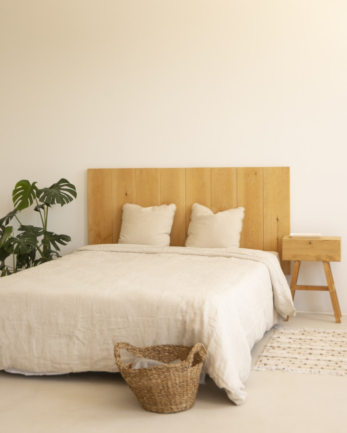 Tête de lit en bois massif ton olive de différentes tailles