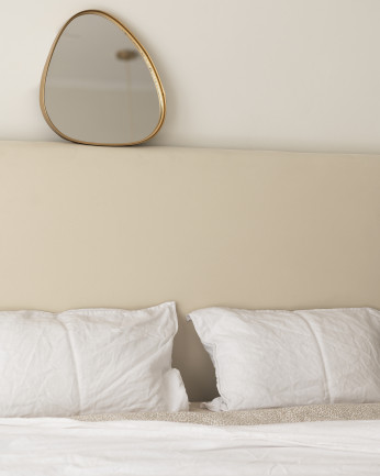 Tête de lit rembourrée en similicuir lisse beige en différentes tailles