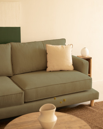 Canapé avec méridienne de couleur verte en différentes dimensions