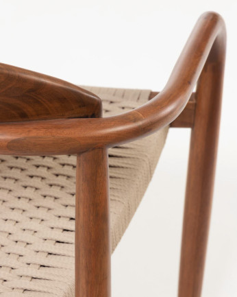 Chaises avec structure en bois d'eucalyptus et assise en corde beige 77x50cm