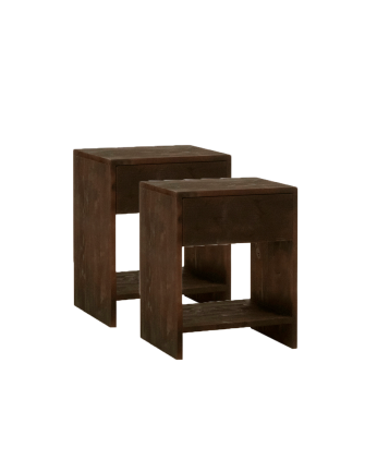 Pack de 2 tables de chevet en bois massif avec un tiroir dans le ton noyer en différentes tailles