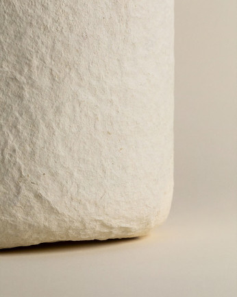 Vase en papier mâché blanc de 44cm