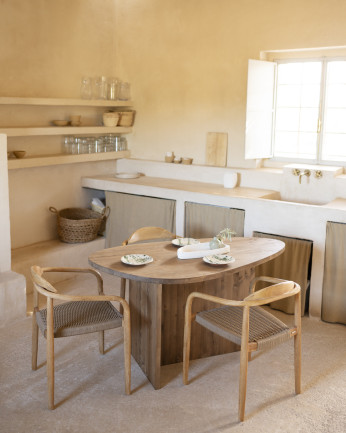 Table de salle à manger en bois massif en chêne foncé de 140 cm