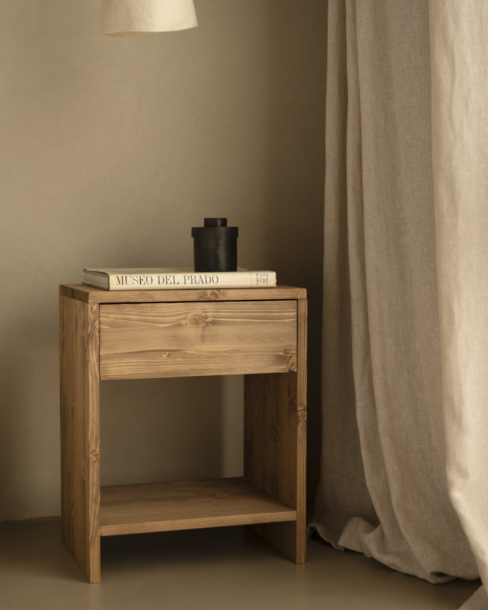 Pack de 2 tables de chevet en bois massif avec un tiroir en couleur chêne foncé en différentes tailles