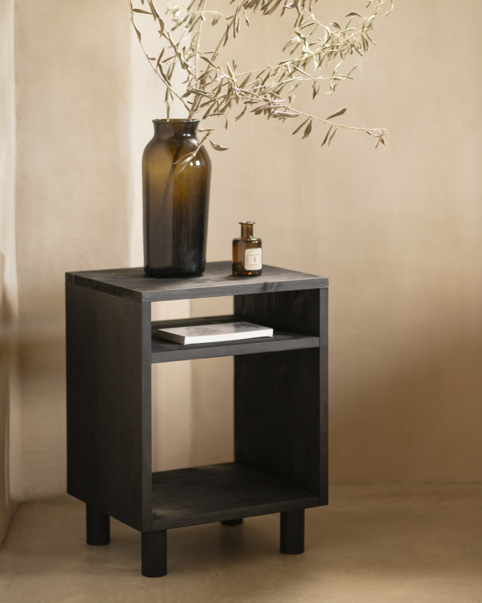 Table de chevet en bois massif ton noir 50,5x32cm