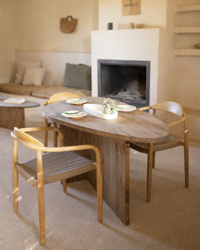 Table de salle à manger en bois massif en chêne foncé de 140 cm