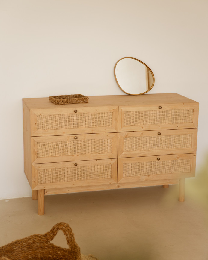 Commode en bois massif et raphia 6 tiroirs ton chêne moyen 120x76cm