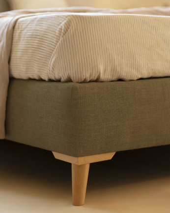 Base tapissée en lin vert pour les matelas de différentes tailles