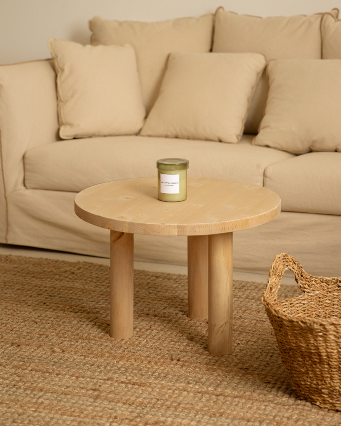 Table basse ronde en bois massif en teinte chêne moyen de 40x60cm.