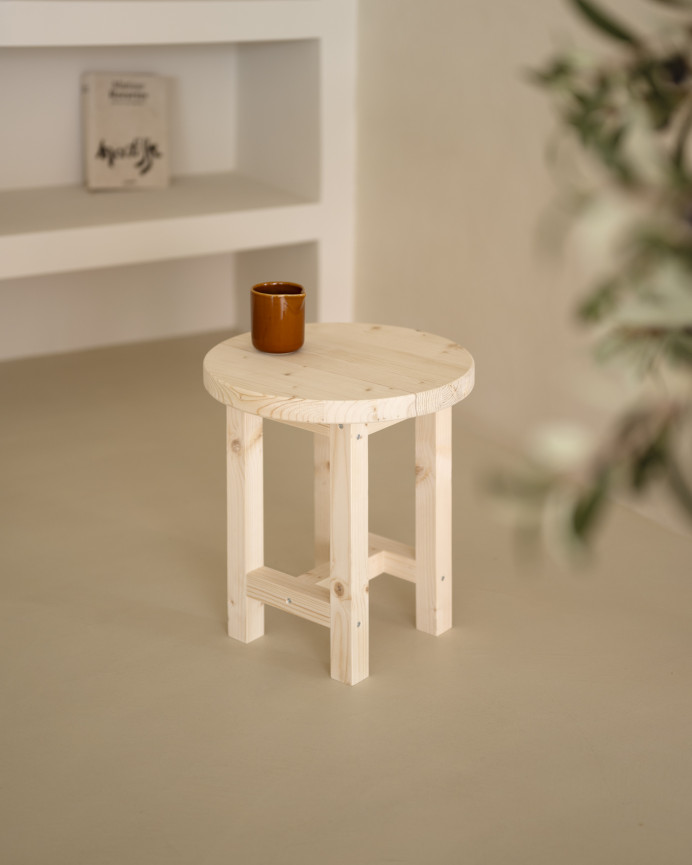 Table de chevet en bois massif ton naturel 40x35cm