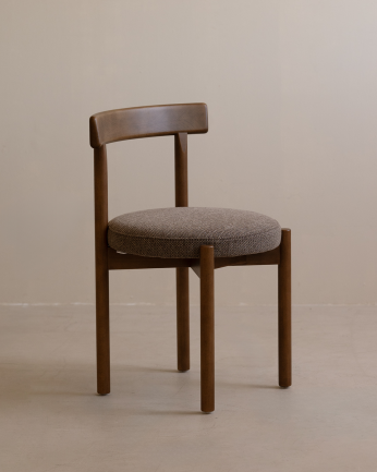 Chaise en bois de hêtre avec assise rembourrée color marrén de 75x38cm