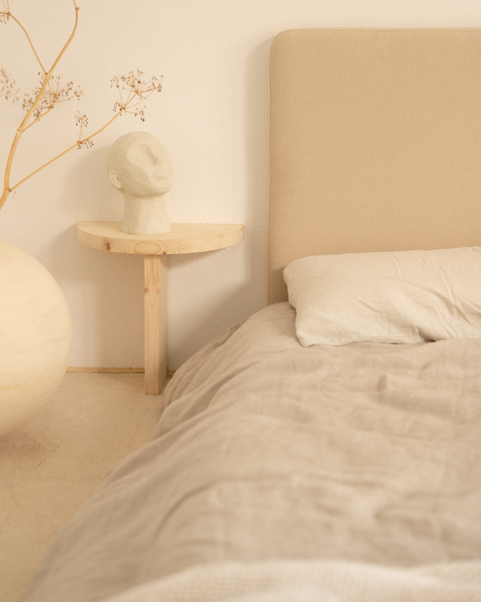 Pack de 2 tables de chevet flottantes en bois massif ton naturel de 27x40cm