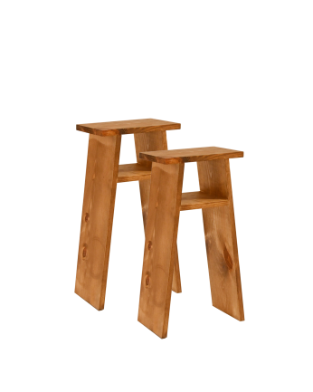 Pack de 2 tables fabriquées en bois massif ton chêne foncé 60x20cm