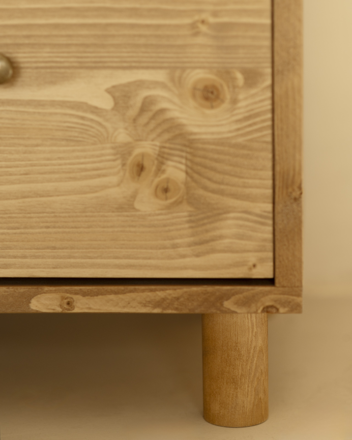 Pack de 2 tables de chevet en bois massif avec deux tiroirs ton chêne moyen de 51x38cm