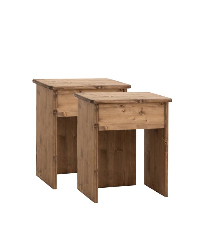 Pack de 2 tables de chevet en bois massif ton chêne foncé de 50x42cm