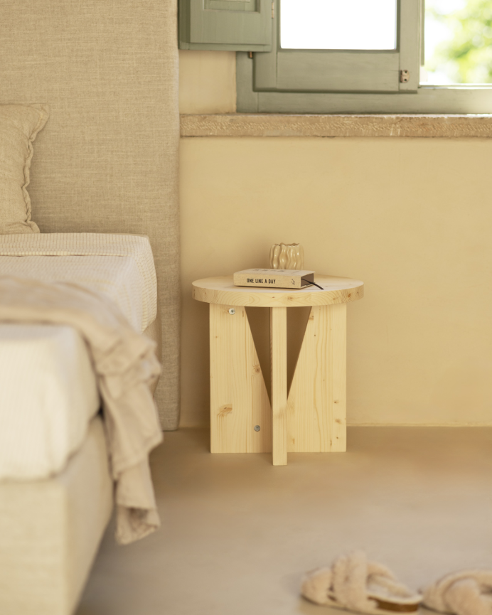 Pack de 2 tables de chevet en bois massif ton naturel de 40x40cm