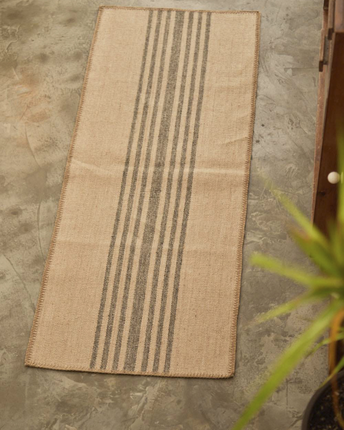 Tapis en jute en plusieurs tailles