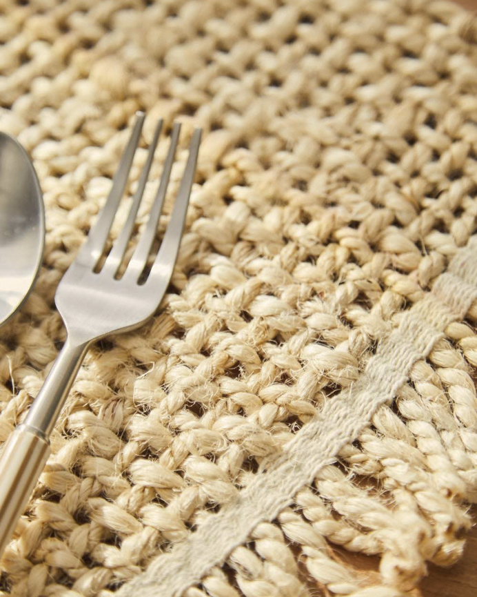 Set de table en jute blanche 34x45 cm