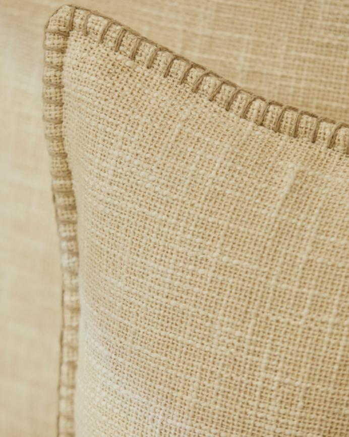 Housse de coussin en coton couleur écru disponible en plusieurs tailles
