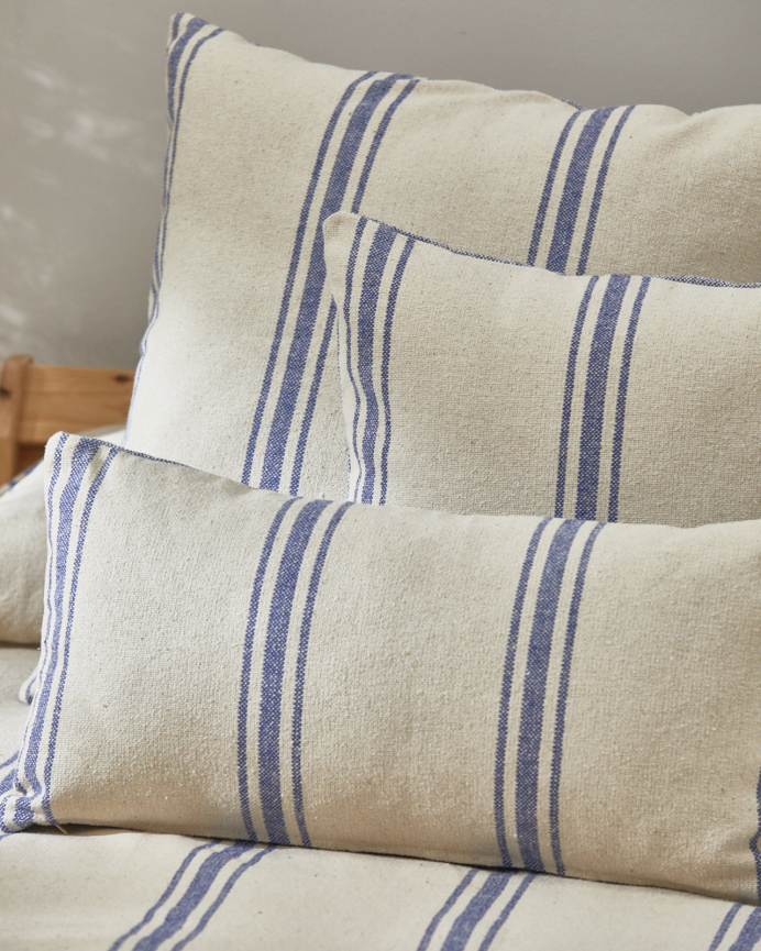 Housse de coussin en coton disponible en plusieurs tailles