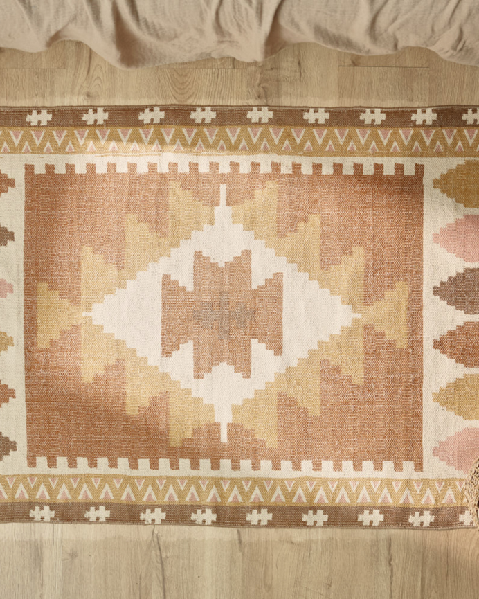 Tapis dhurrie en plusieurs tailles