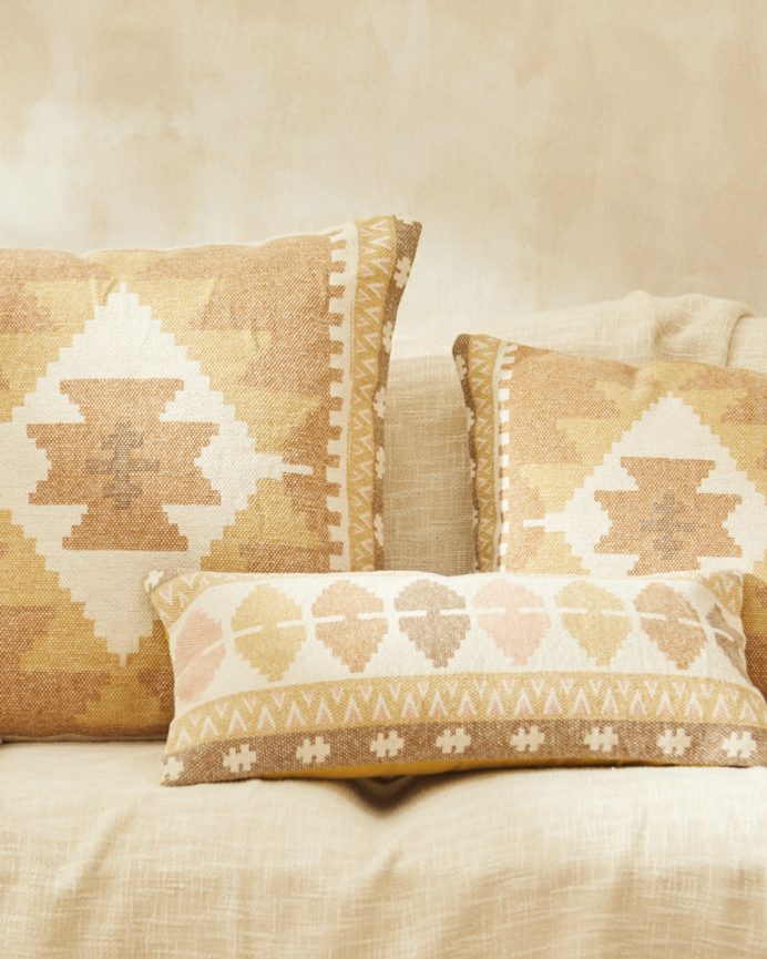 Housse de coussin en coton dhurrie disponible en plusieurs tailles