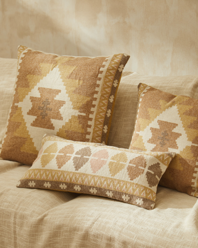 Housse de coussin en coton dhurrie disponible en plusieurs tailles